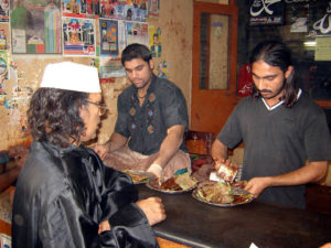 ‘Aas Paan Shop’ – The Best Paan (not Pawn) Shops in Lahore