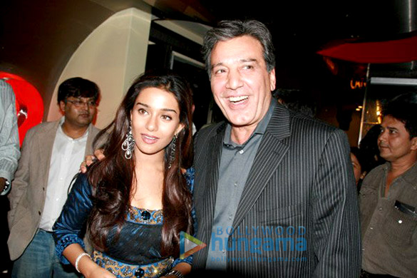 Javed Sheikh, who played Faraz in Ankahi, with Amrita Rao at a film premiere